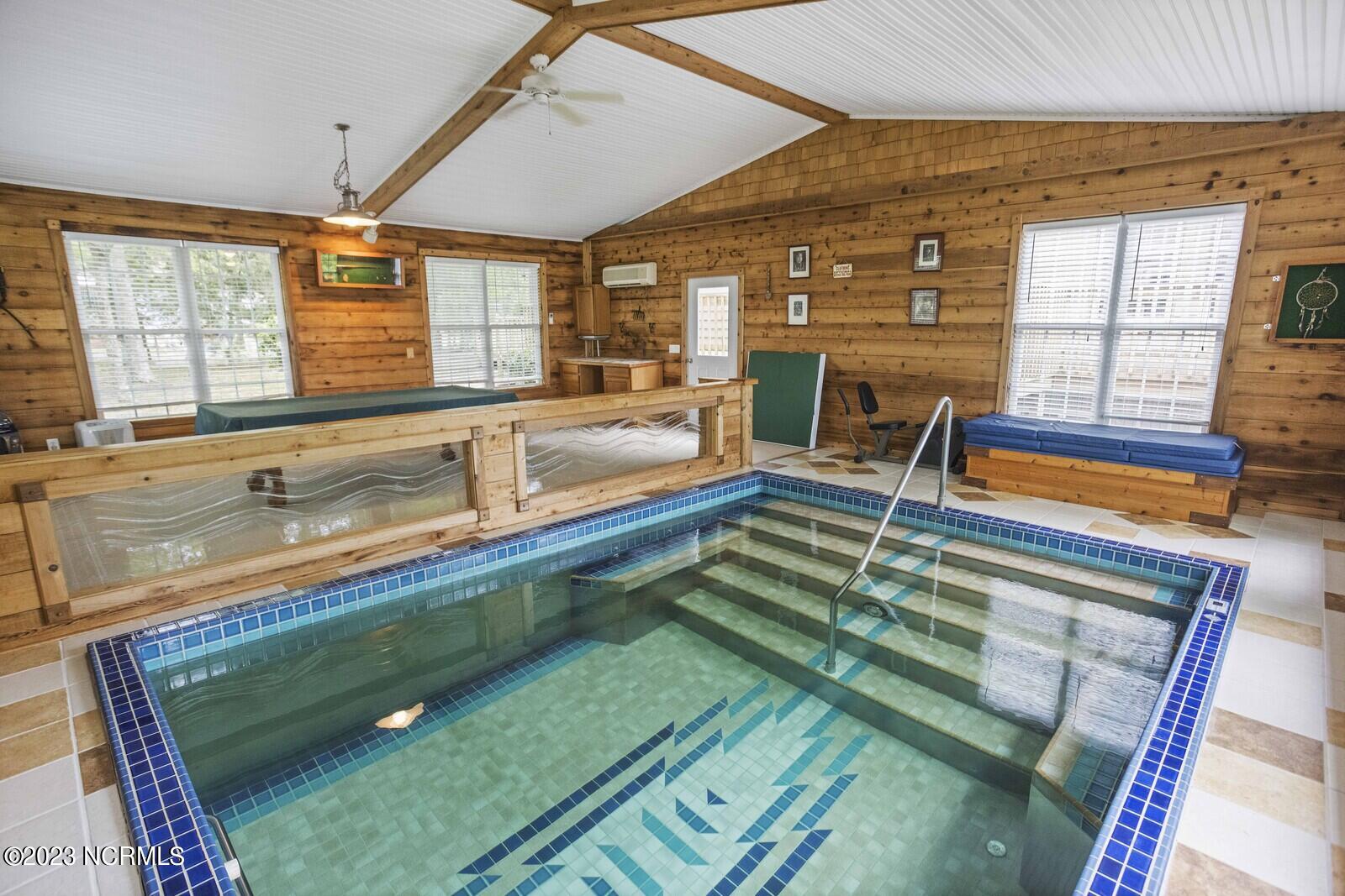 2129 Lands End Way SW