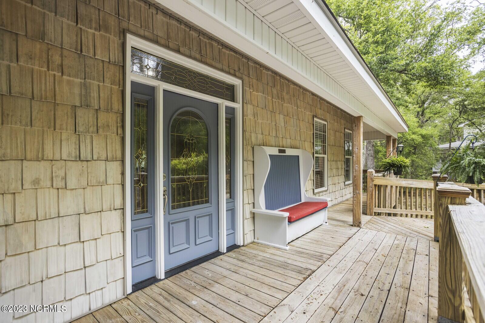 2129 Lands End Way SW