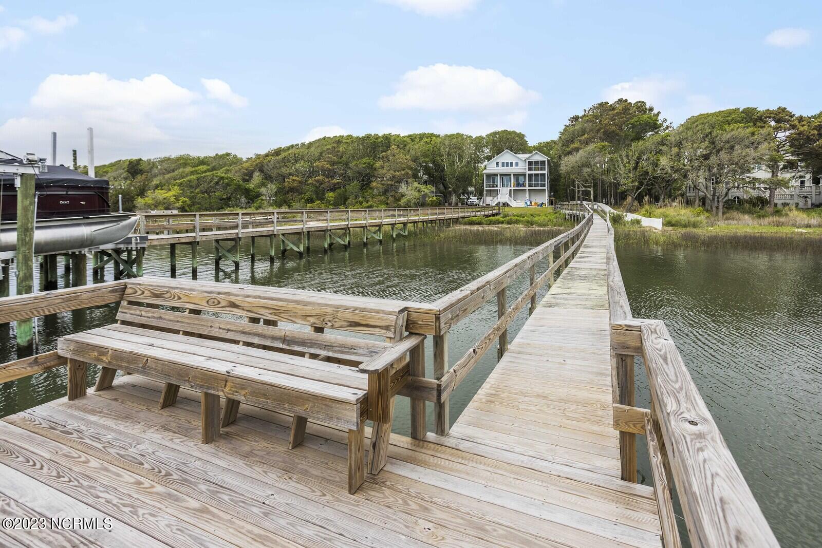 2129 Lands End Way SW