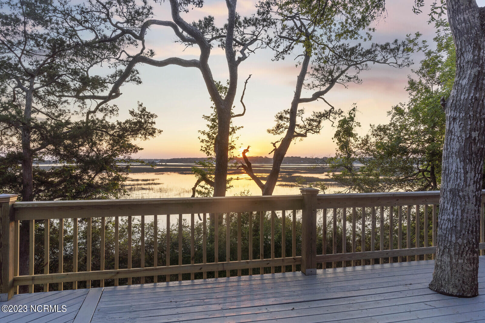 2129 Lands End Way SW