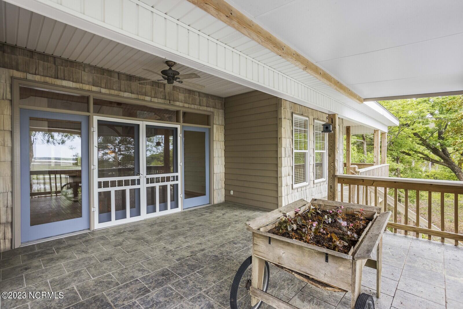 2129 Lands End Way SW