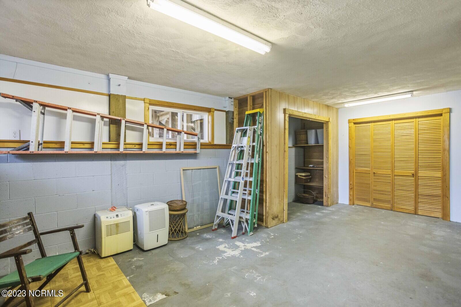 2129 Lands End Way SW