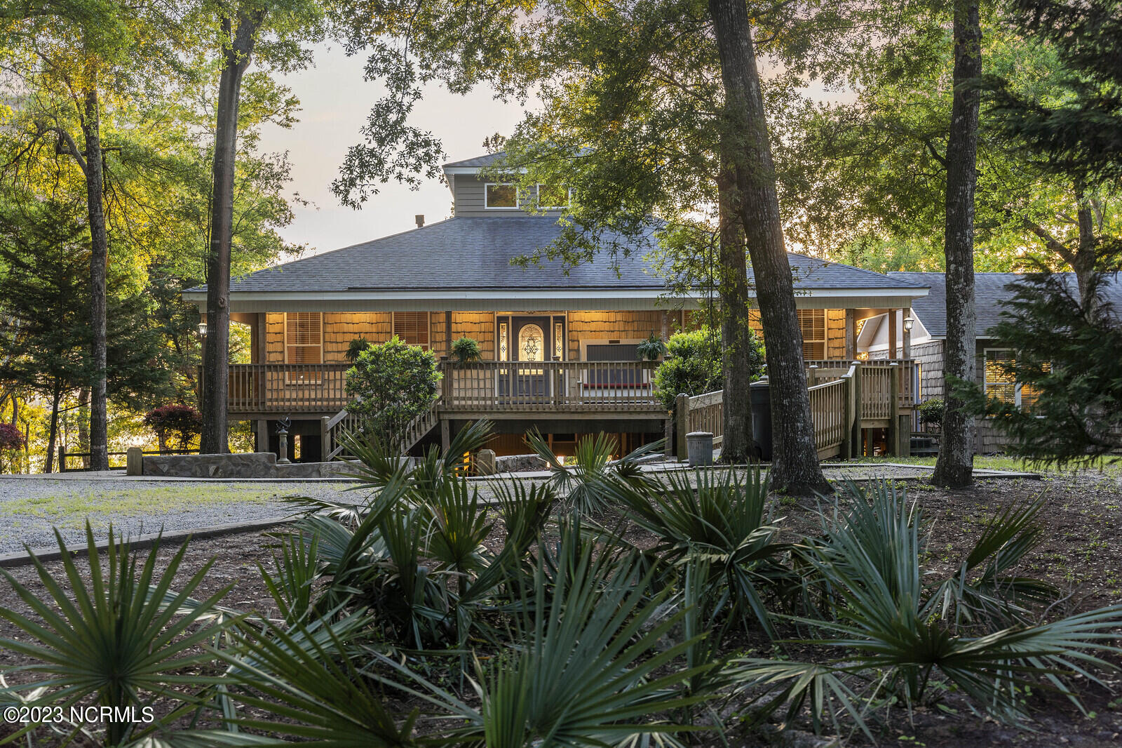 2129 Lands End Way SW