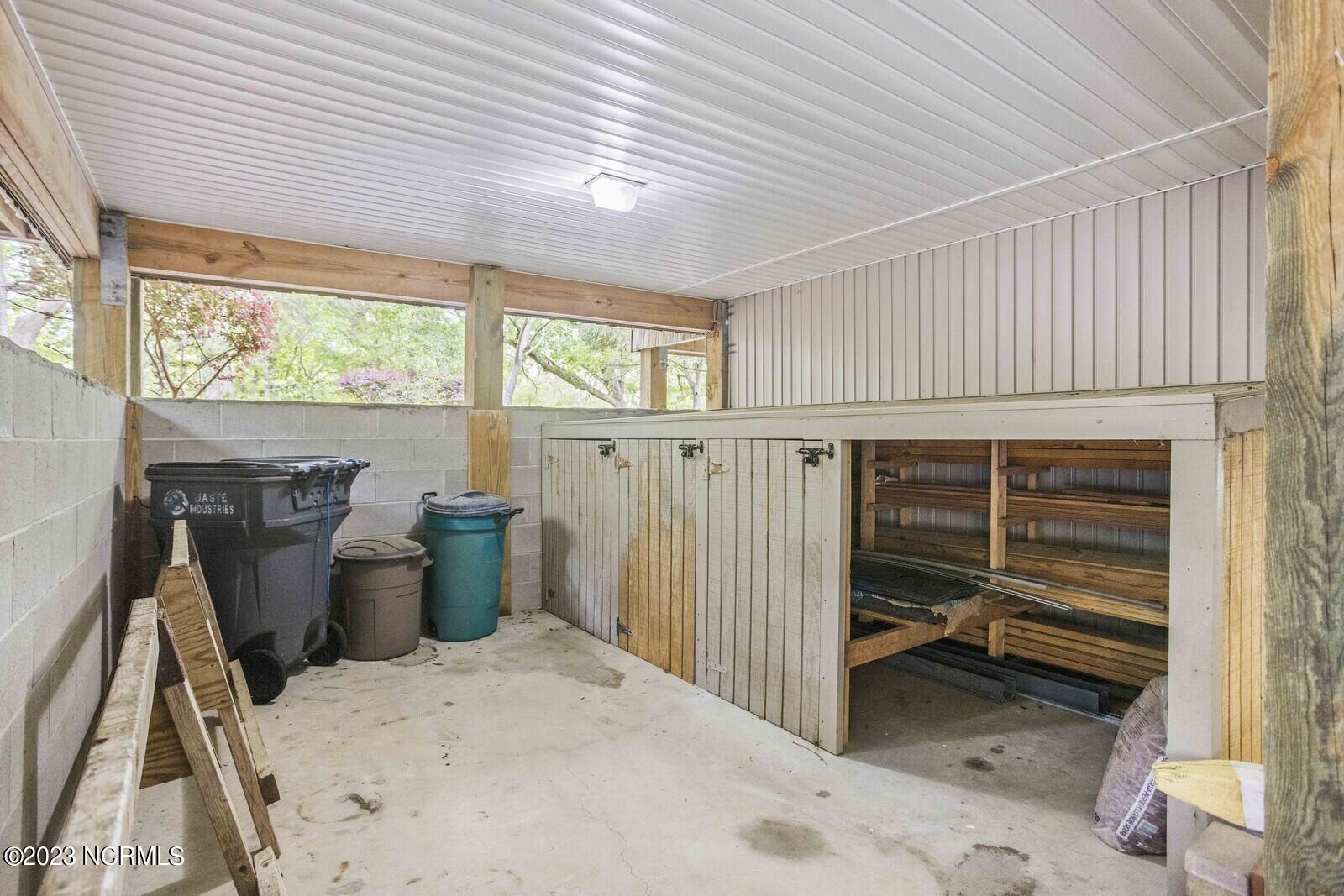 2129 Lands End Way SW