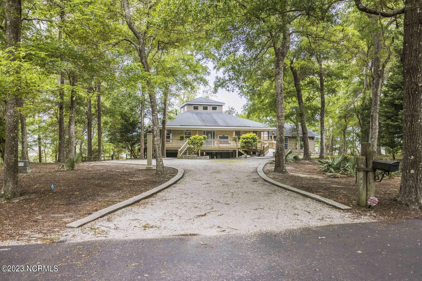 2129 Lands End Way SW