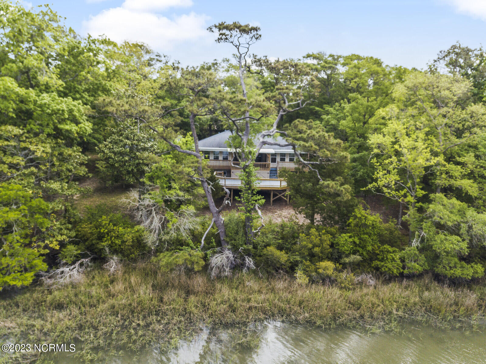 2129 Lands End Way SW