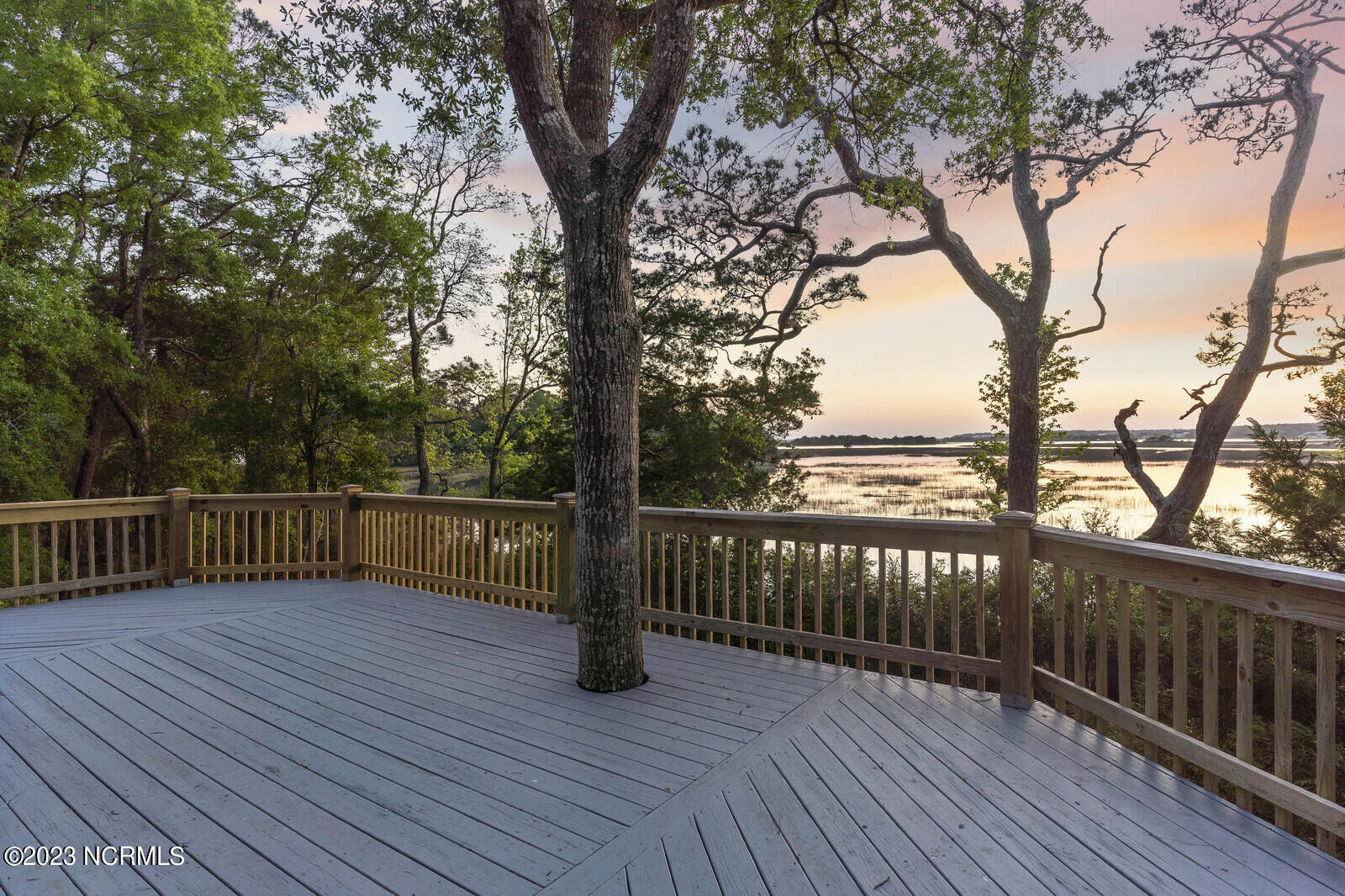 2129 Lands End Way SW