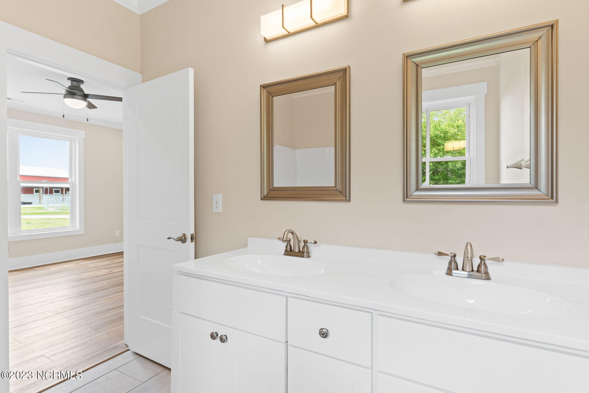 2000 Old Lennon Road SE