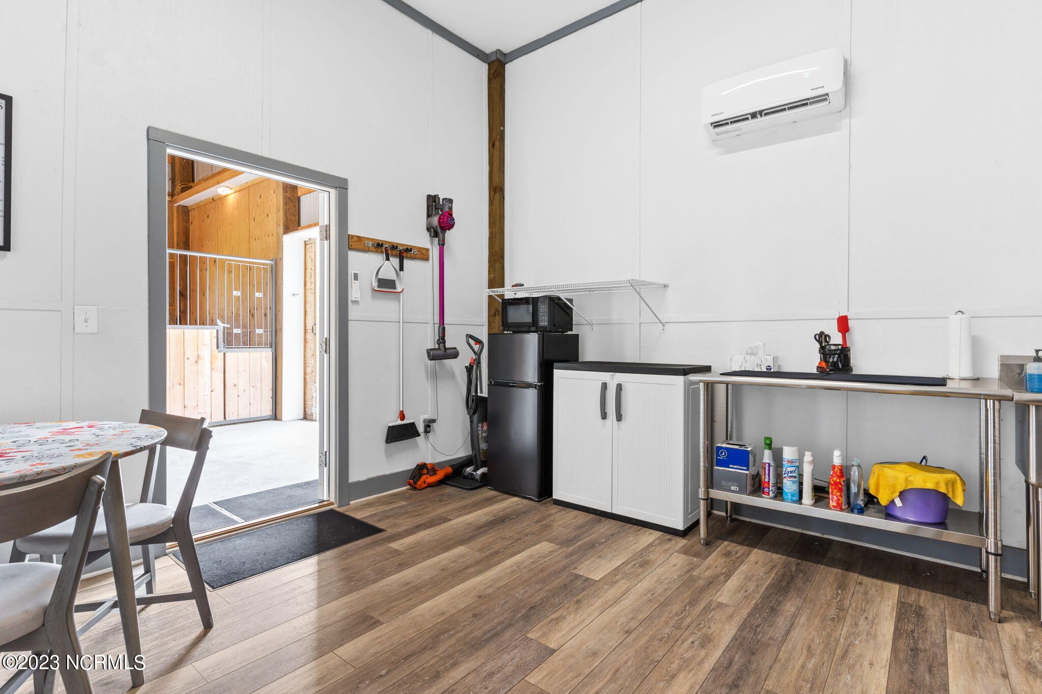 2000 Old Lennon Road SE