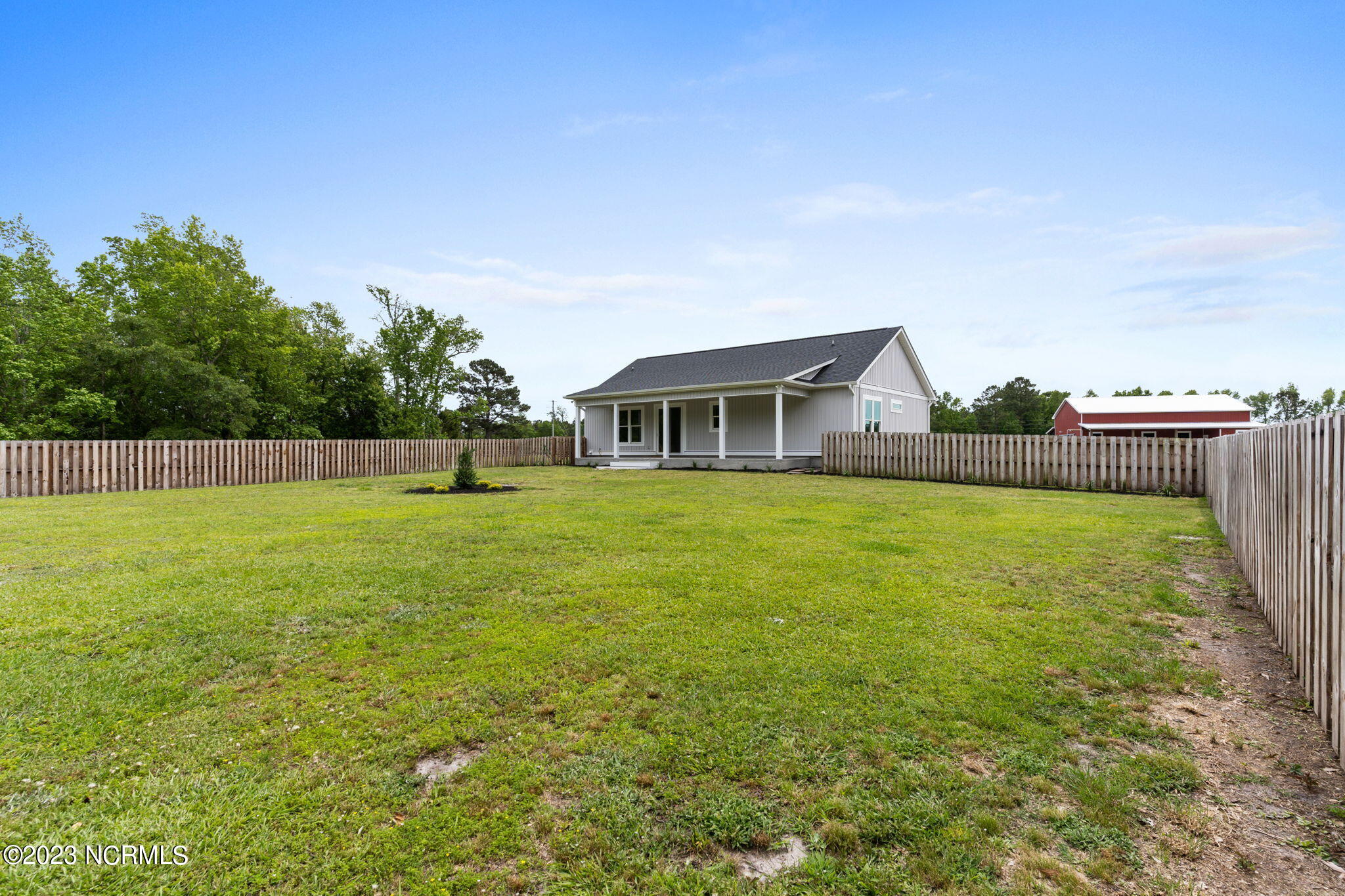 2000 Old Lennon Road SE