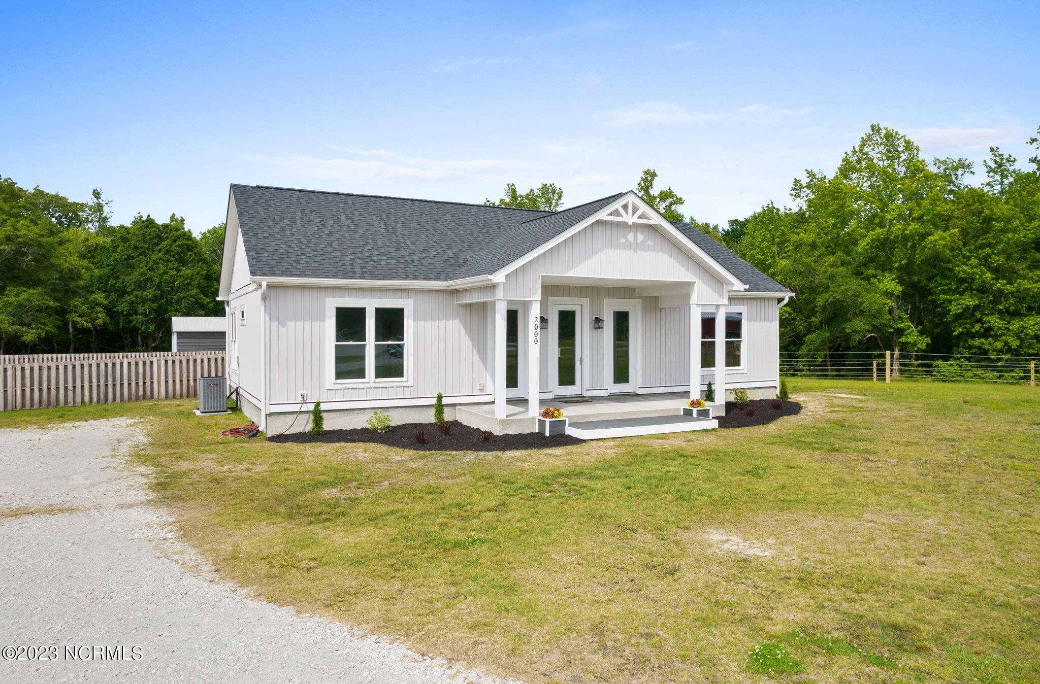 2000 Old Lennon Road SE