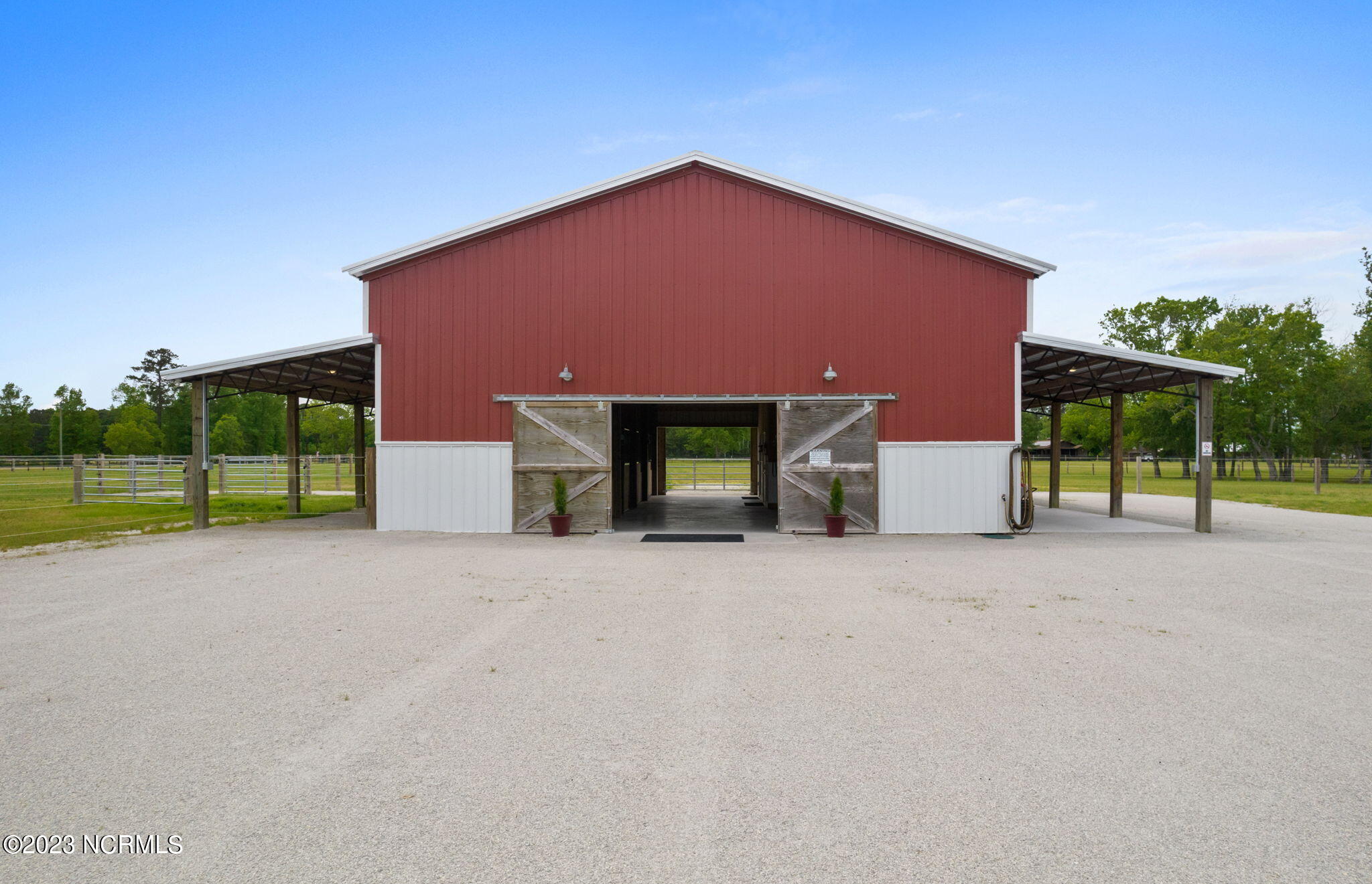 2000 Old Lennon Road SE