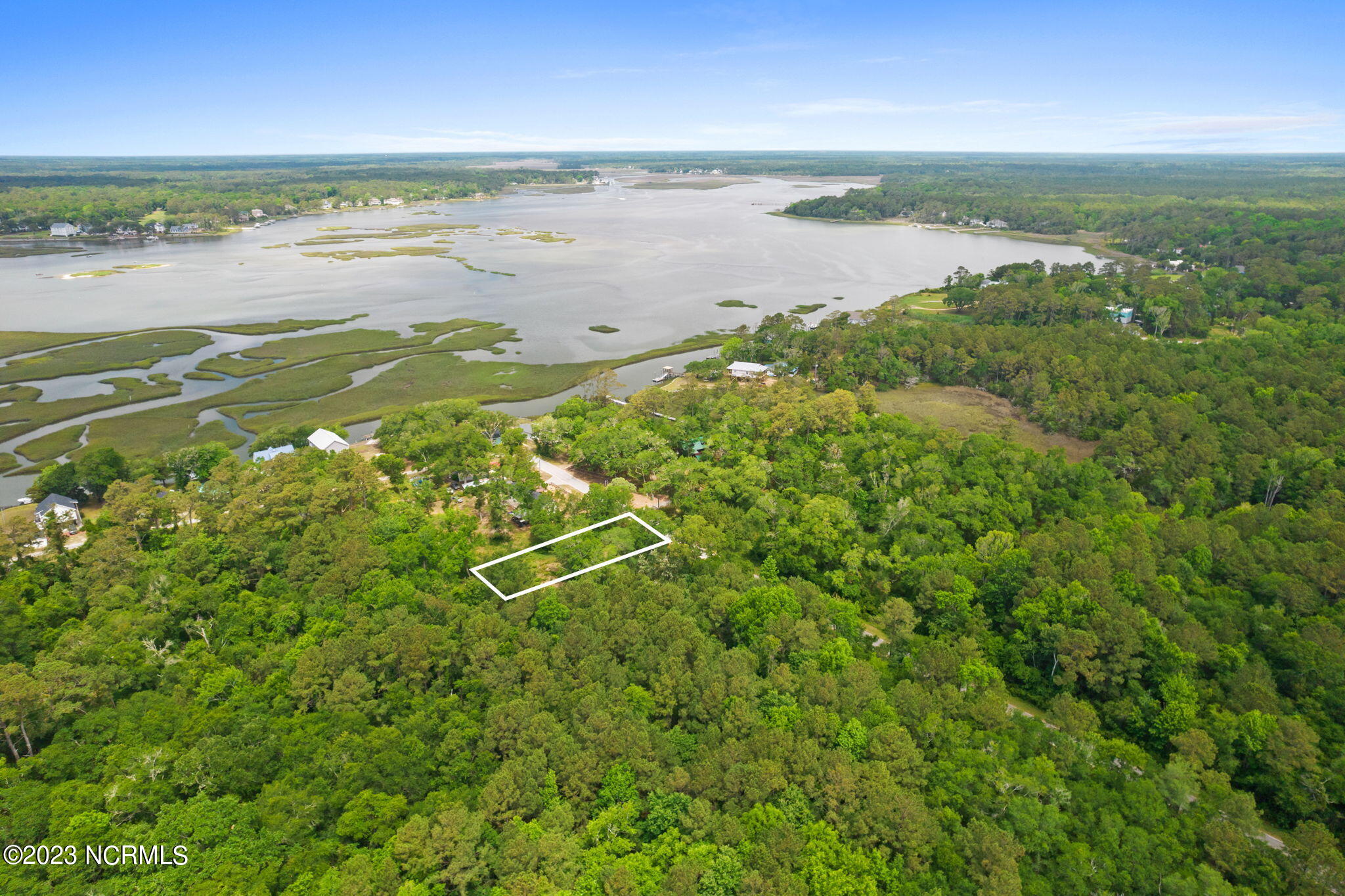 469 2A Crossland Road SE