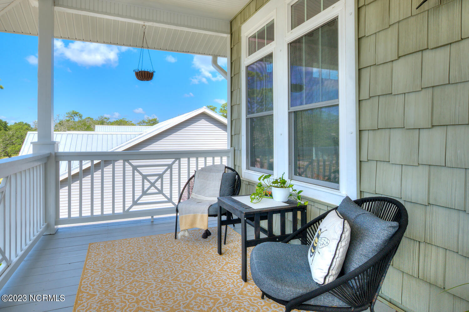 1404 W Oak Island Drive