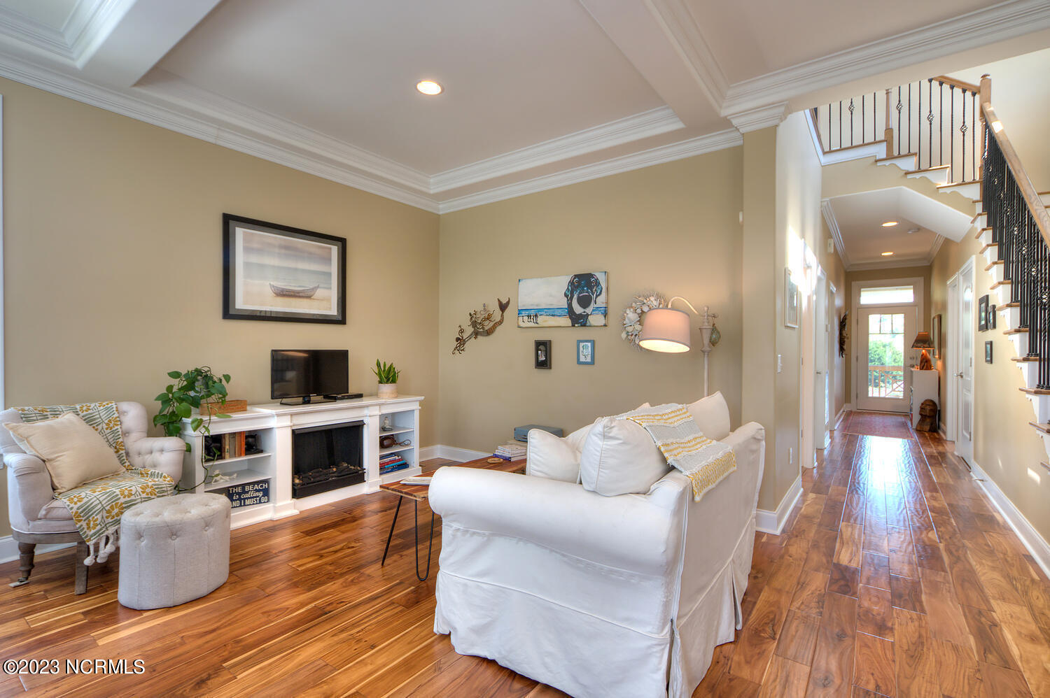 1404 W Oak Island Drive