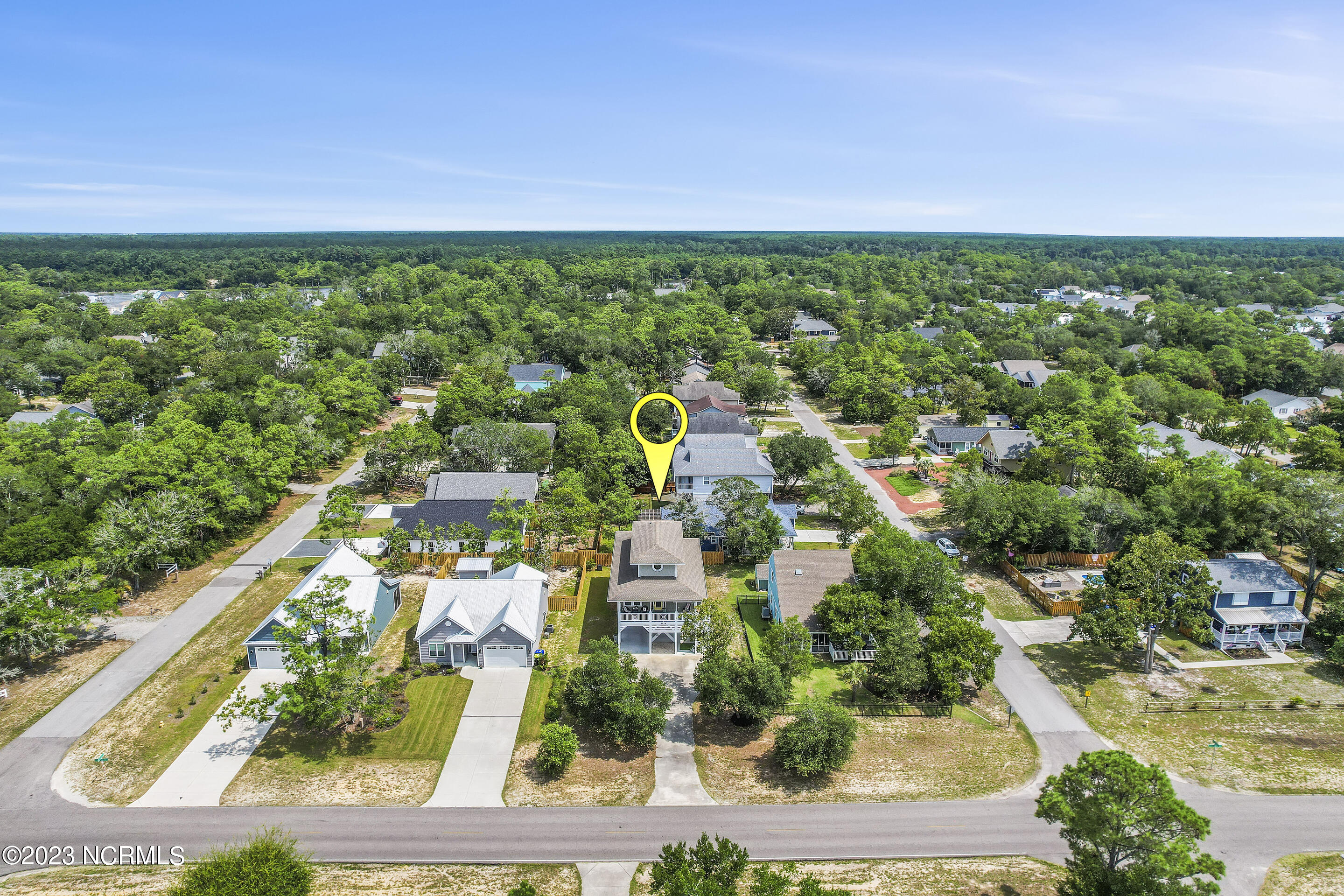 1404 W Oak Island Drive