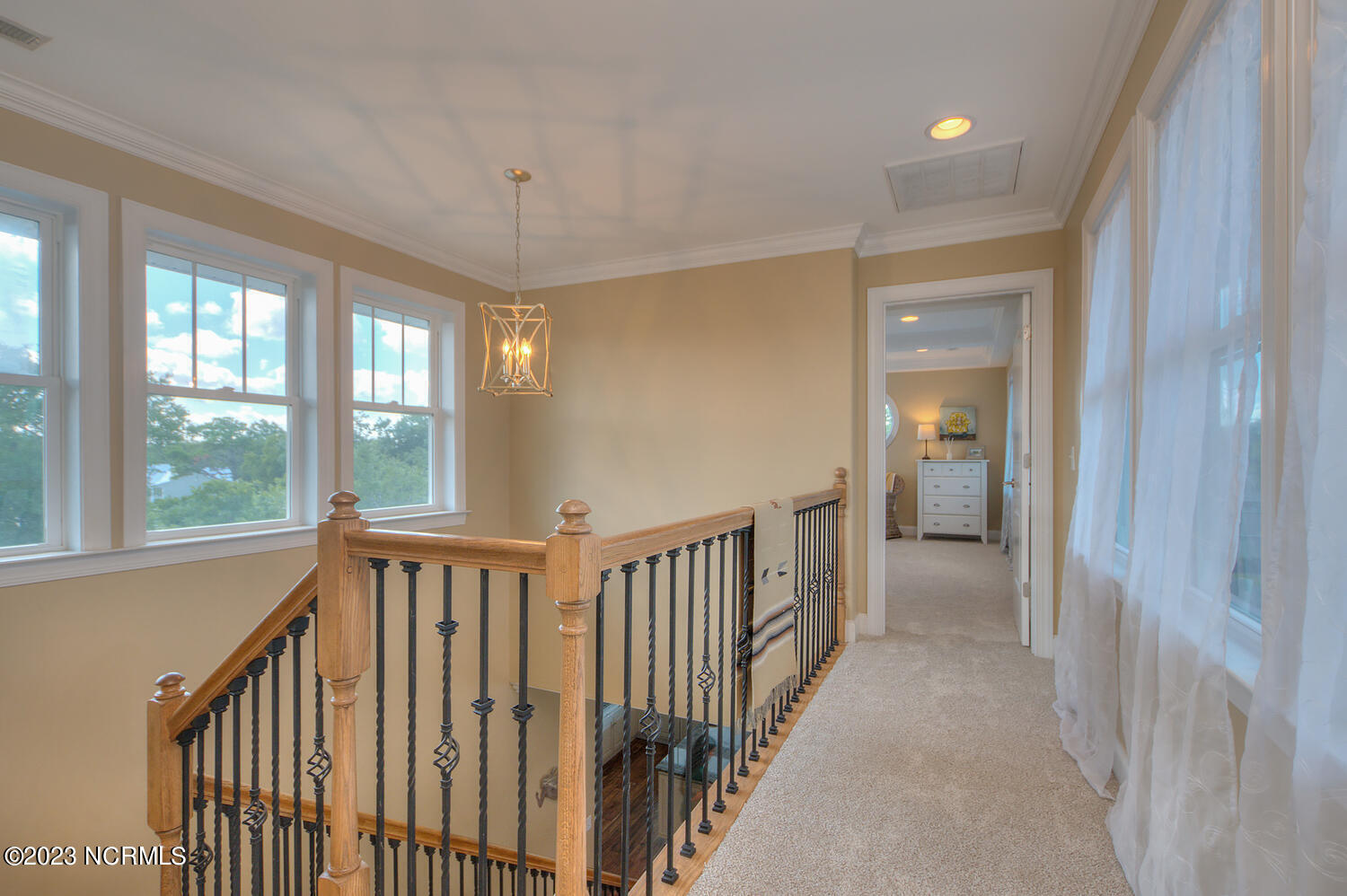 1404 W Oak Island Drive