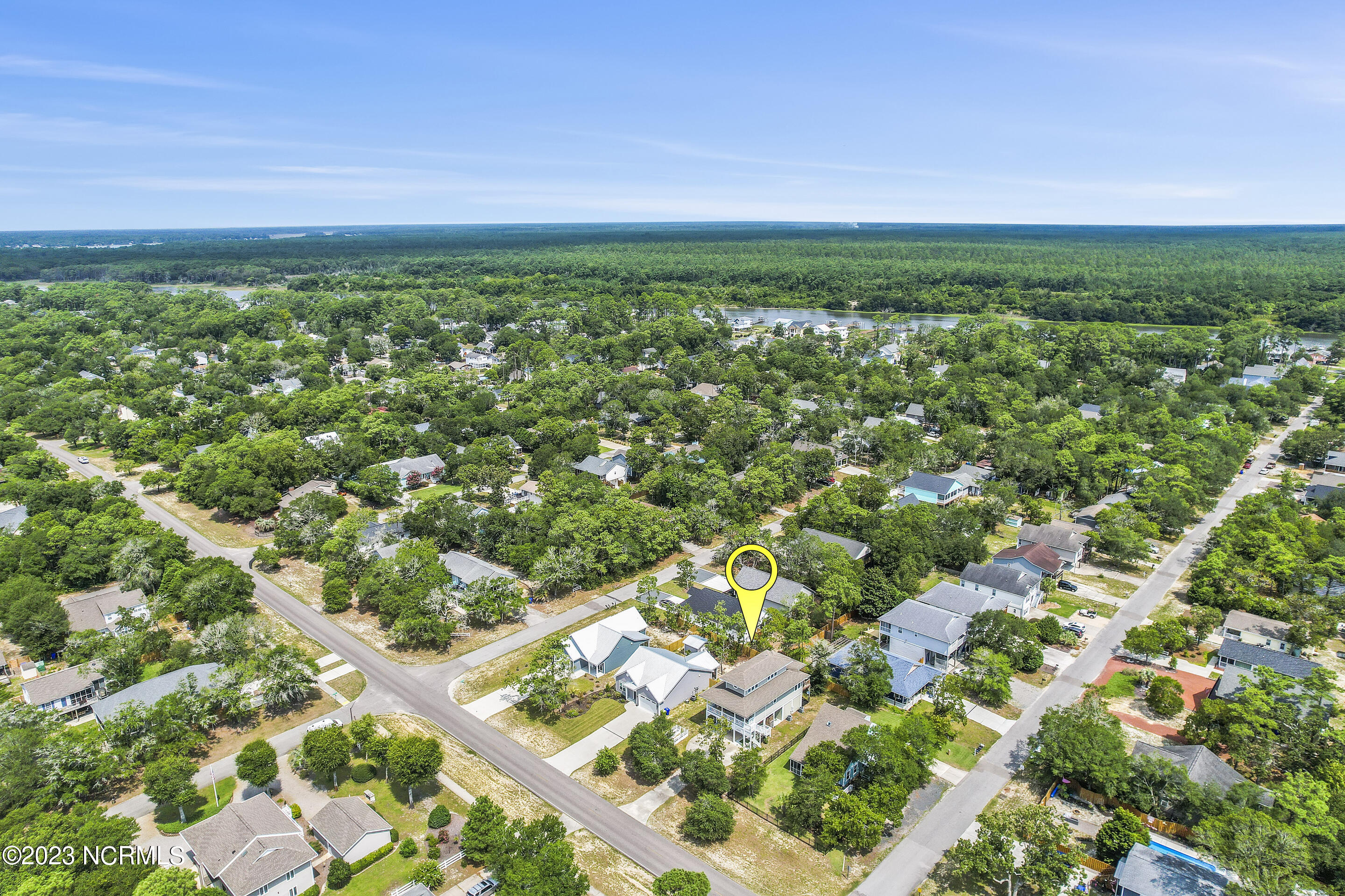 1404 W Oak Island Drive