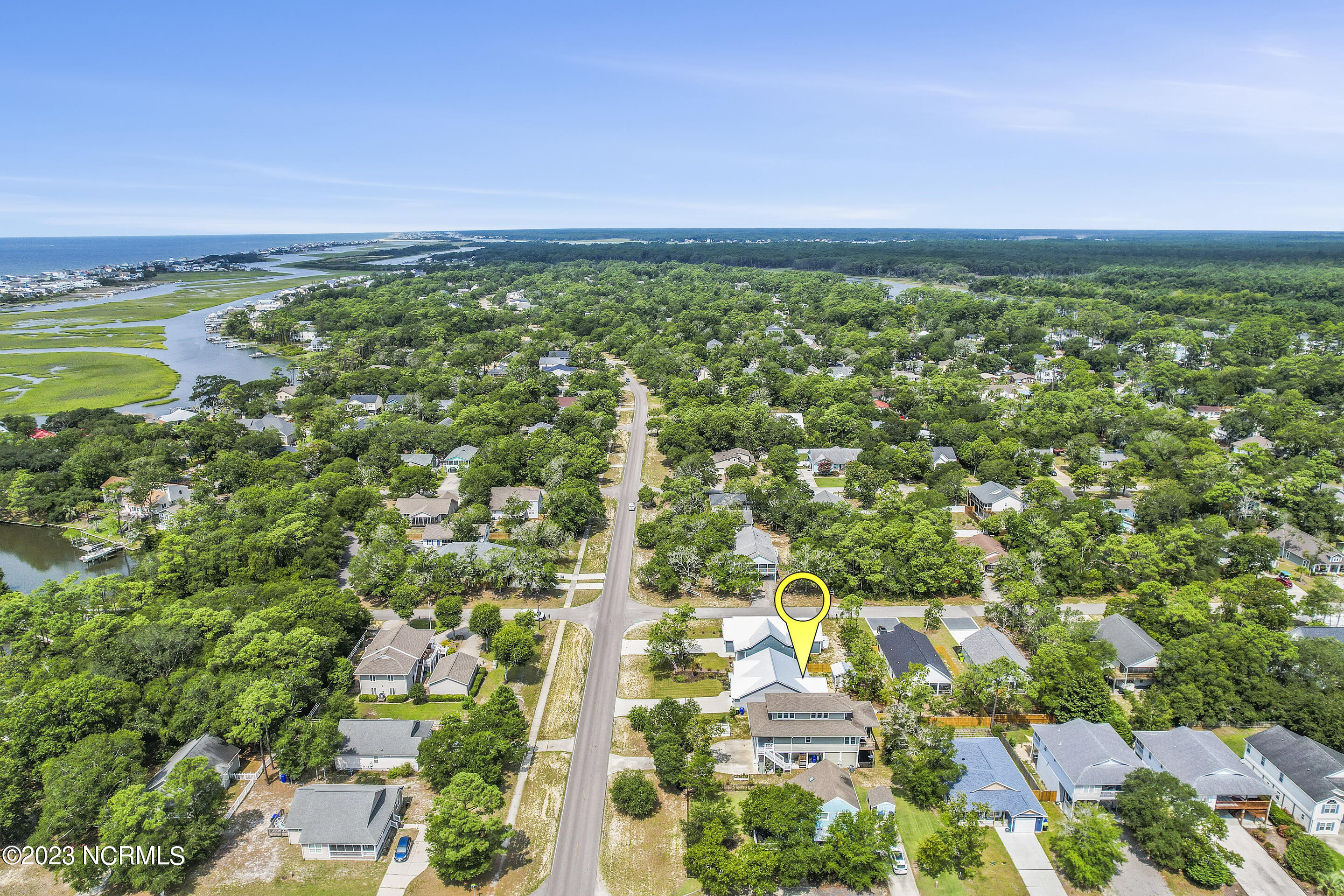 1404 W Oak Island Drive