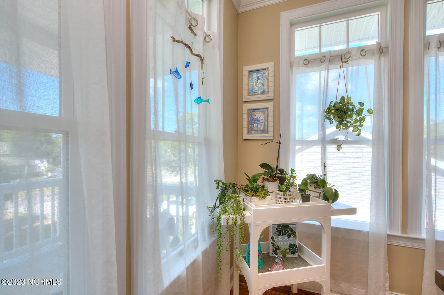 1404 W Oak Island Drive