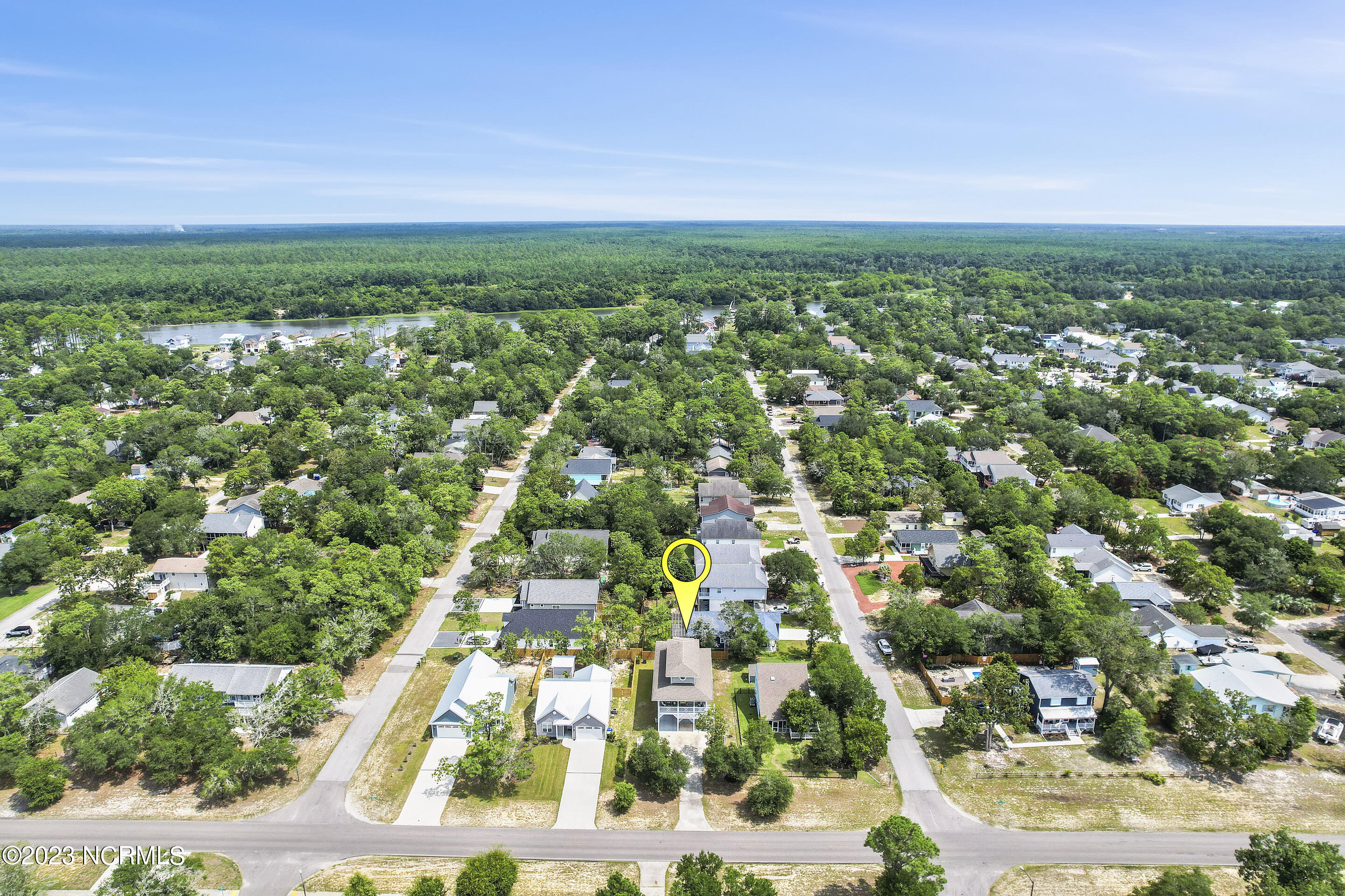 1404 W Oak Island Drive