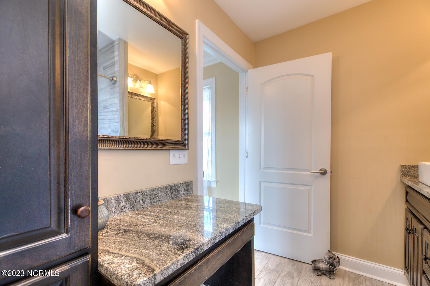 1404 W Oak Island Drive