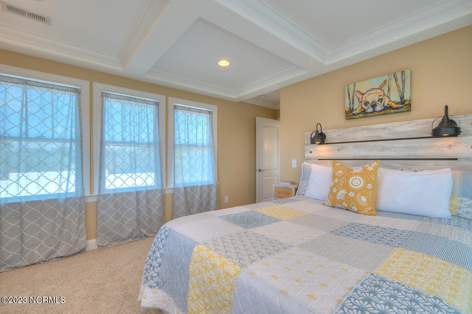 1404 W Oak Island Drive