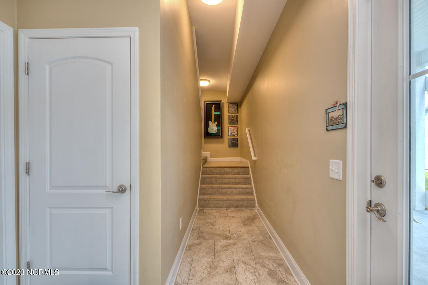 1404 W Oak Island Drive