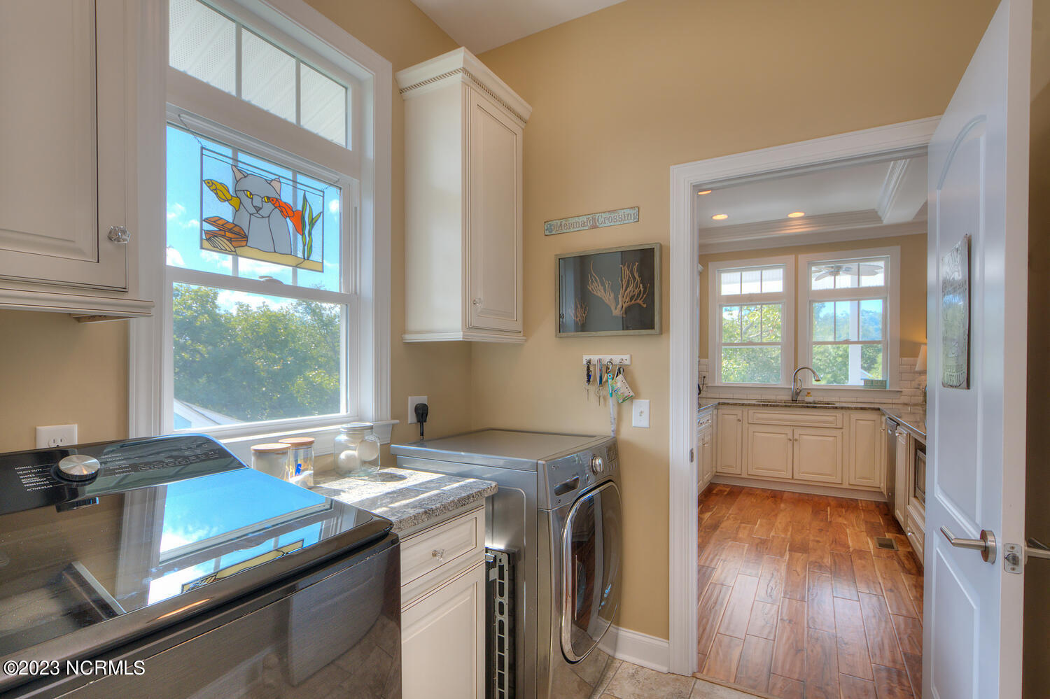 1404 W Oak Island Drive