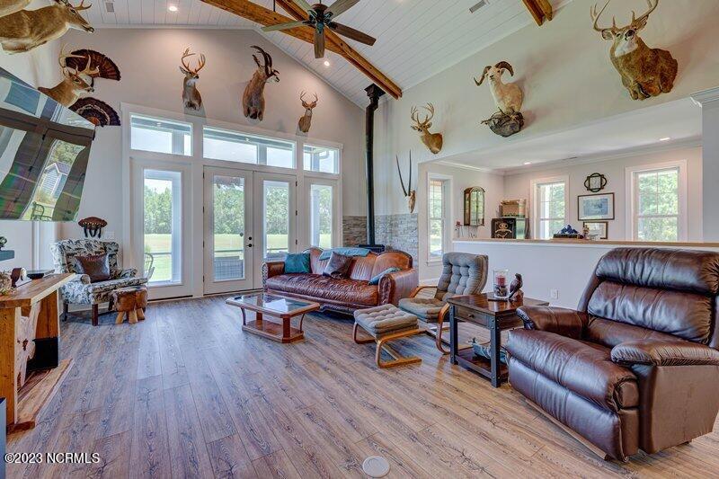 1216 Bighorn Drive NW