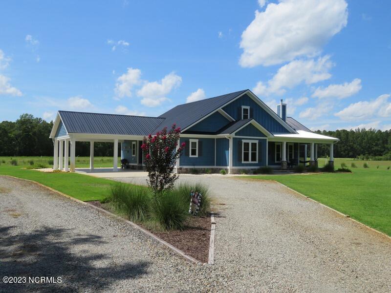 1216 Bighorn Drive NW