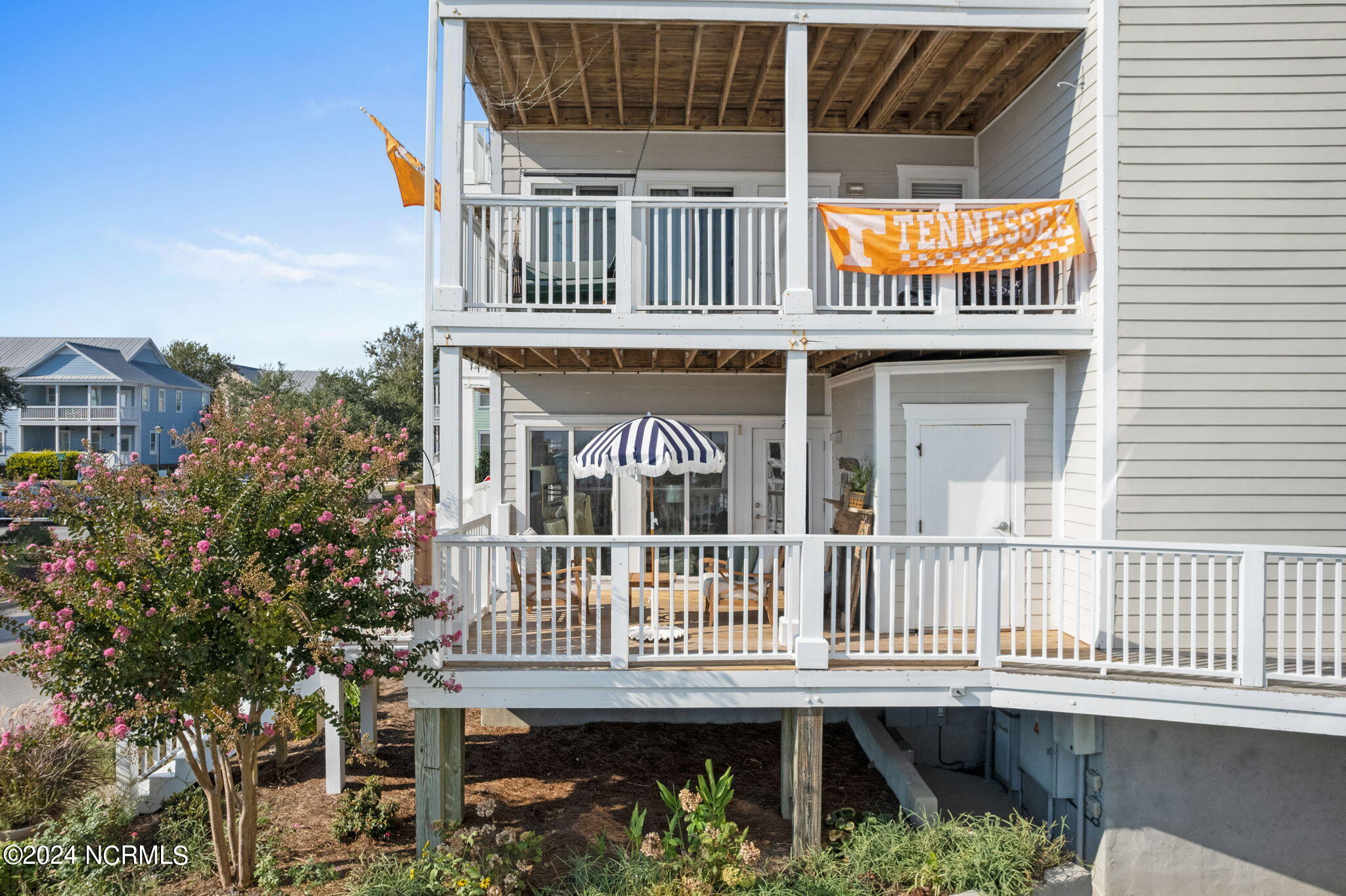 600 W Brunswick Street, 1 & 2