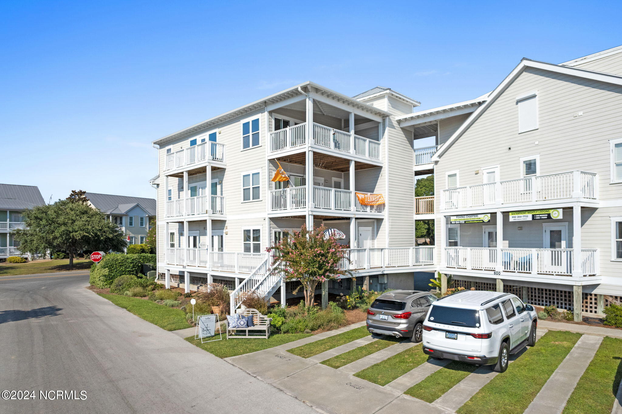 600 W Brunswick Street, 1 & 2