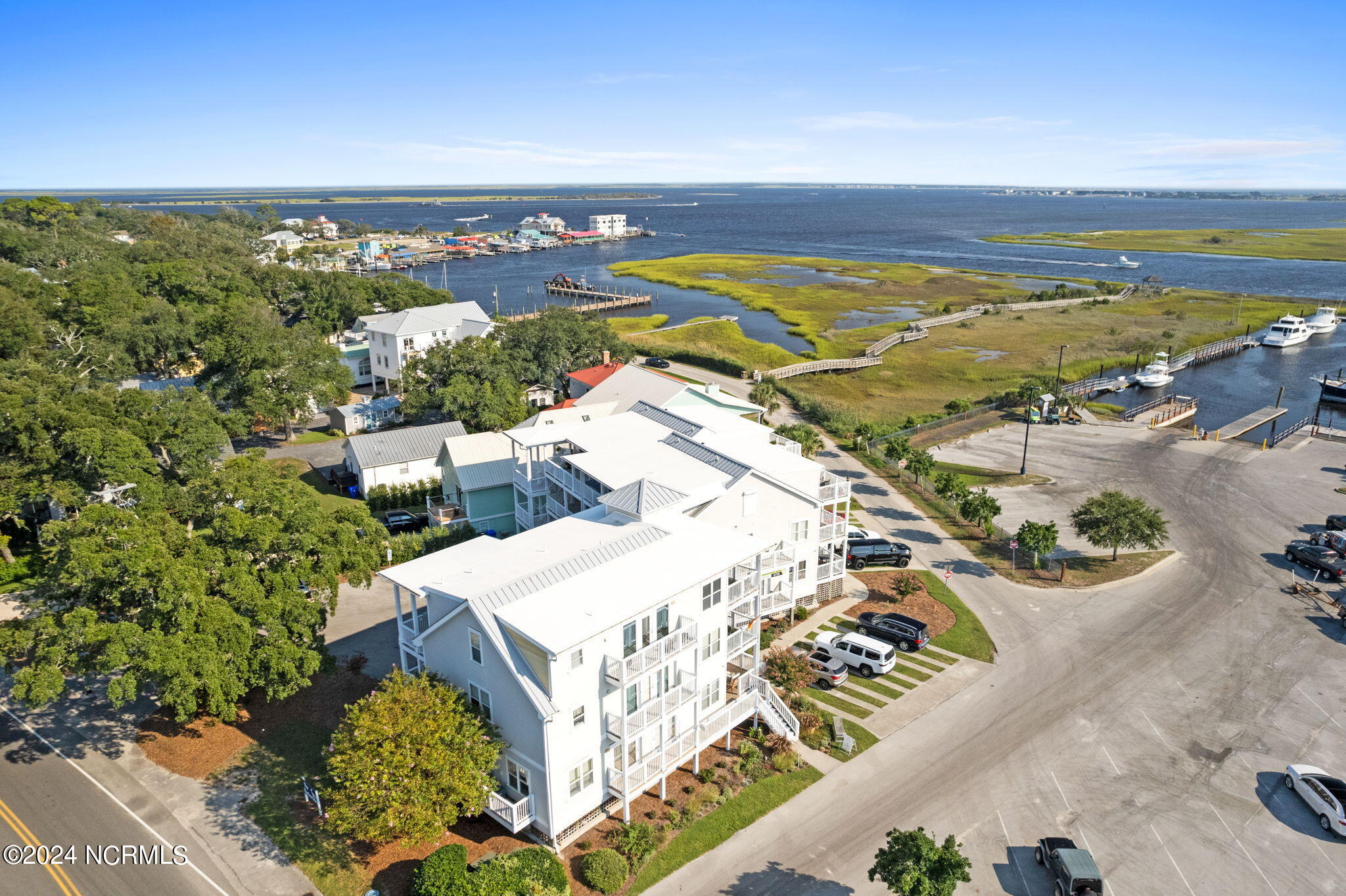 600 W Brunswick Street, 1 & 2