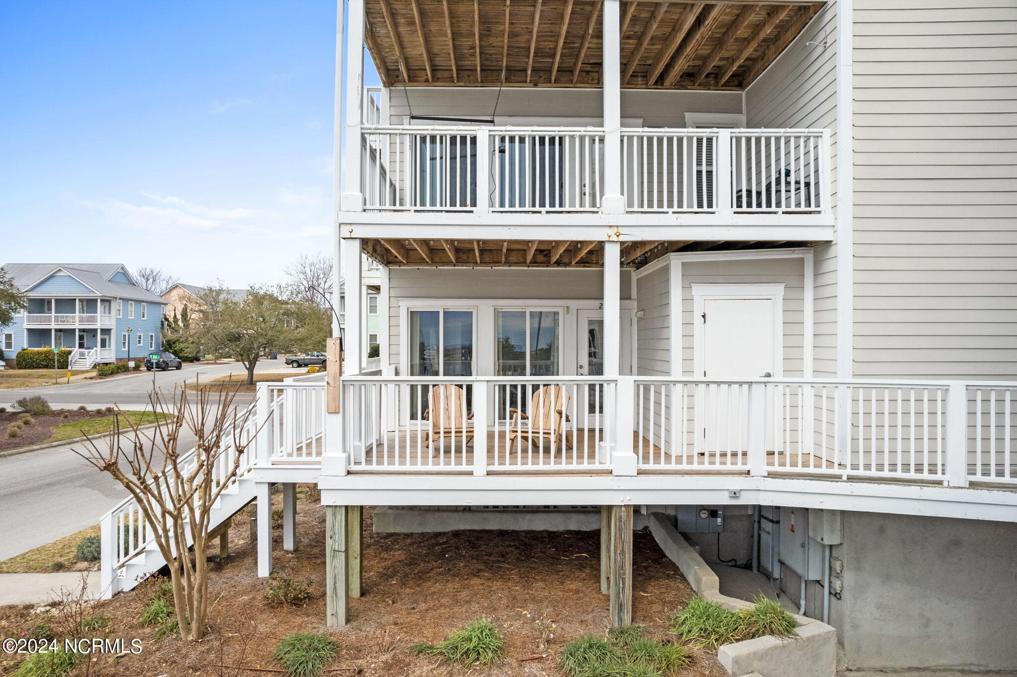 600 W Brunswick Street, 1 & 2