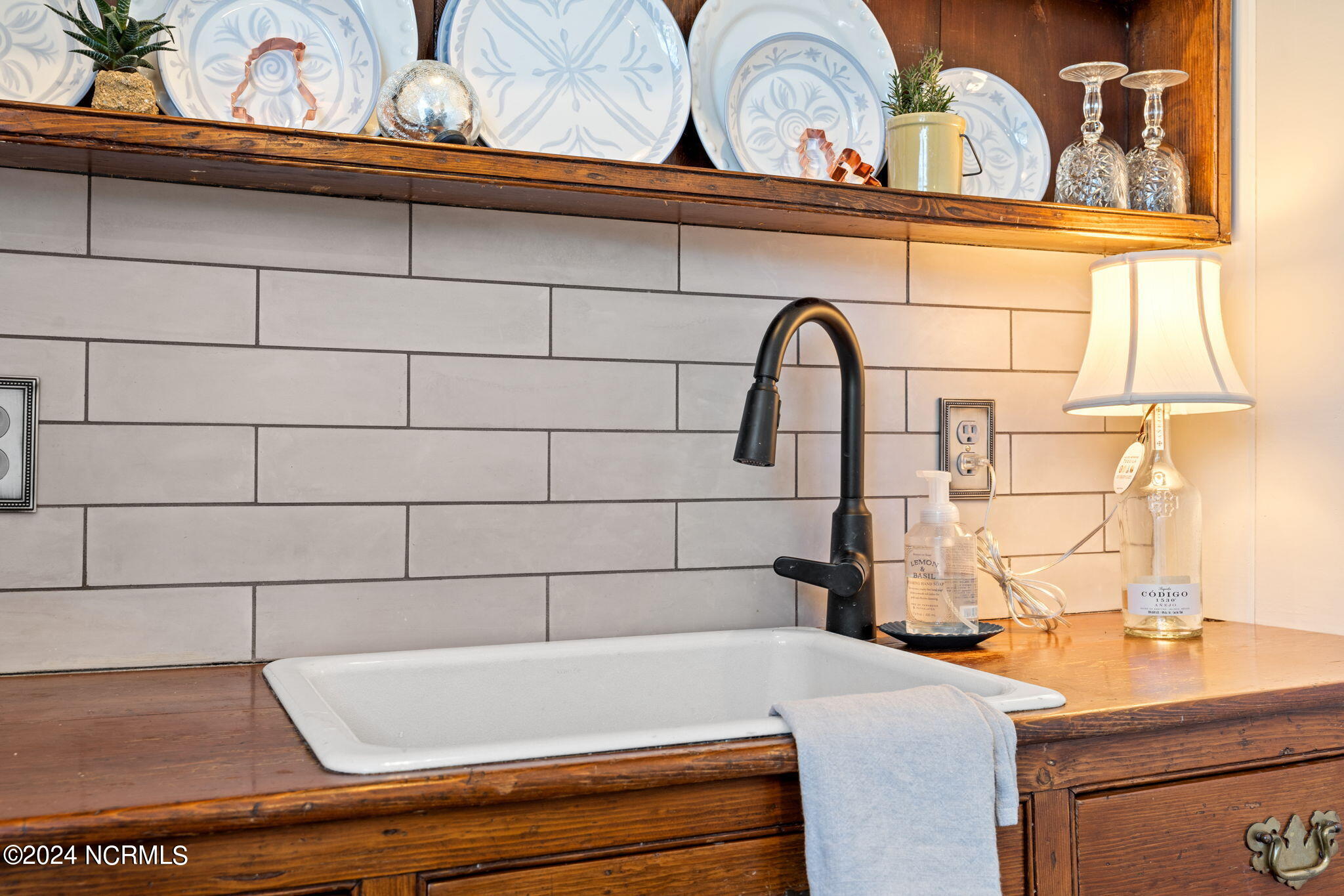 600 W Brunswick Street, 1 & 2