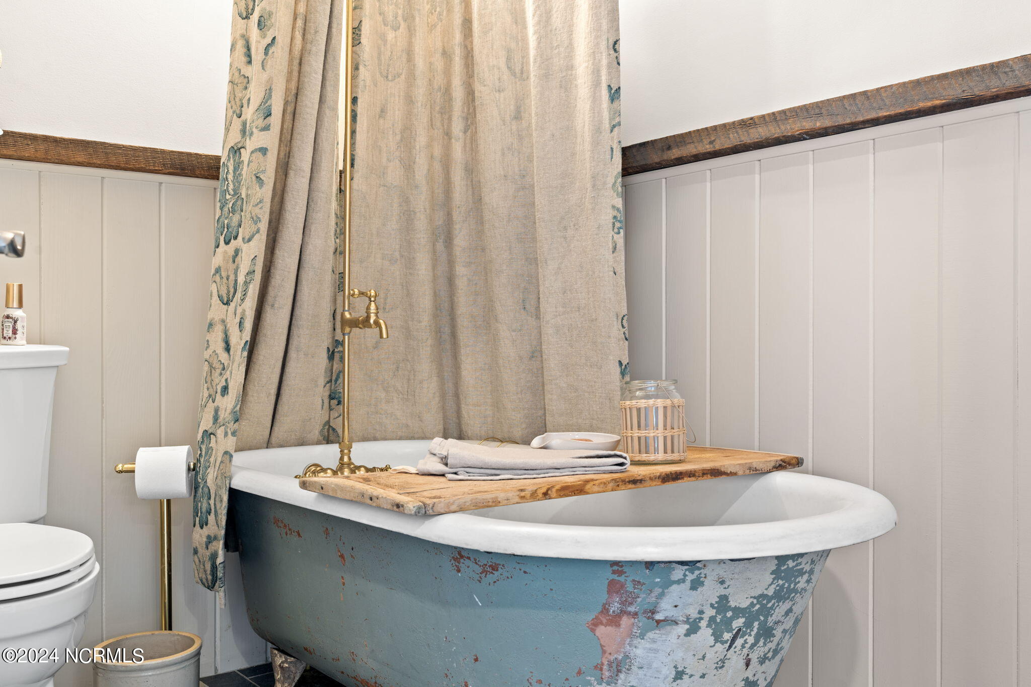 600 W Brunswick Street, 1 & 2