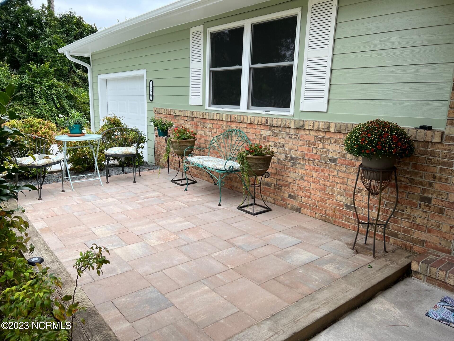 150 E Bedford Road