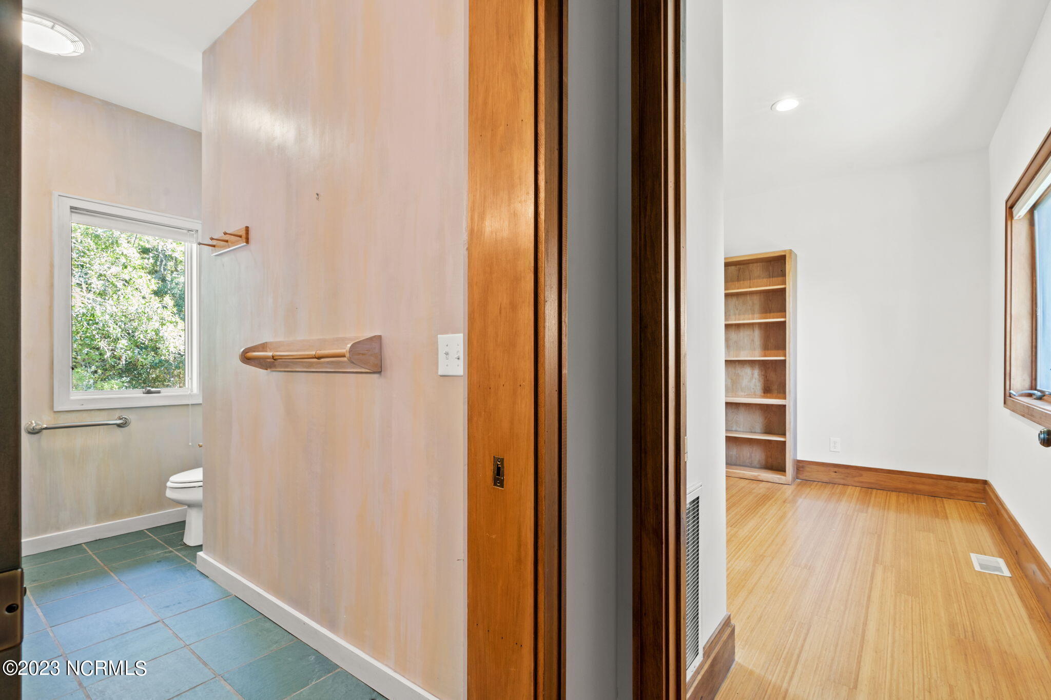 5900 Dutchman Creek Road