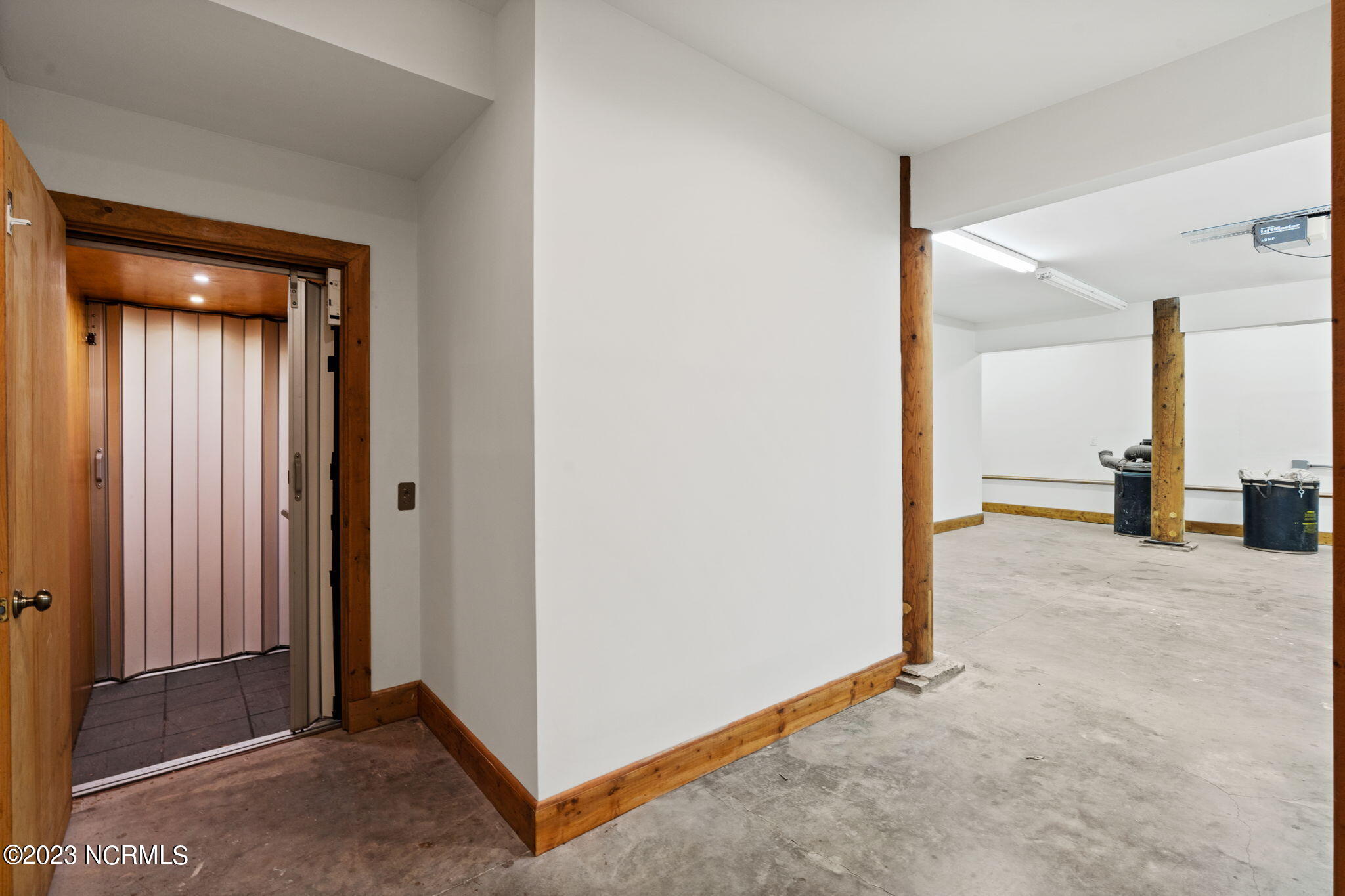 5900 Dutchman Creek Road