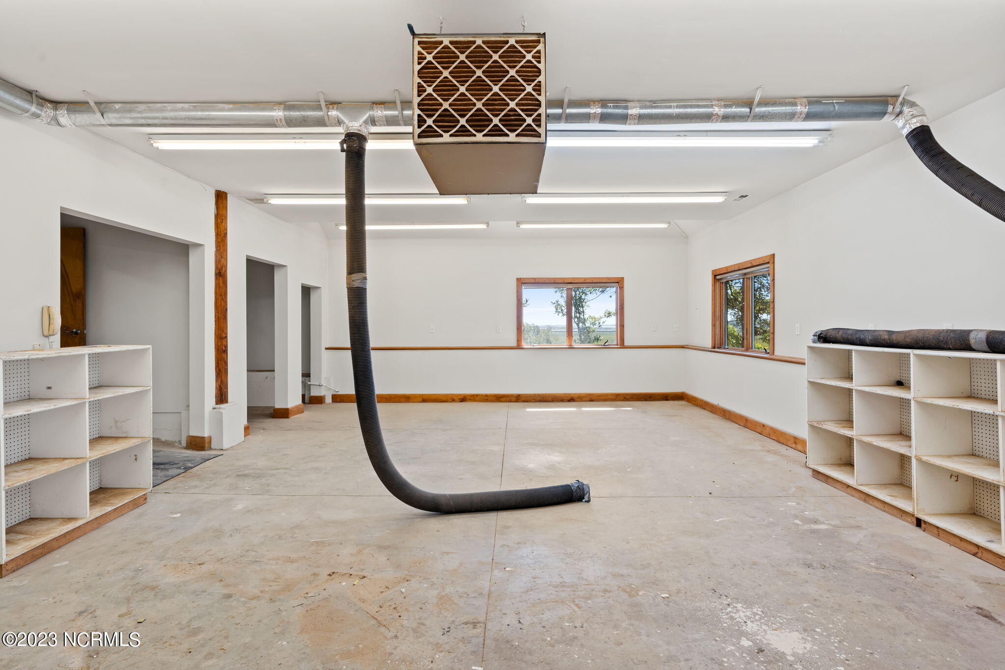 5900 Dutchman Creek Road