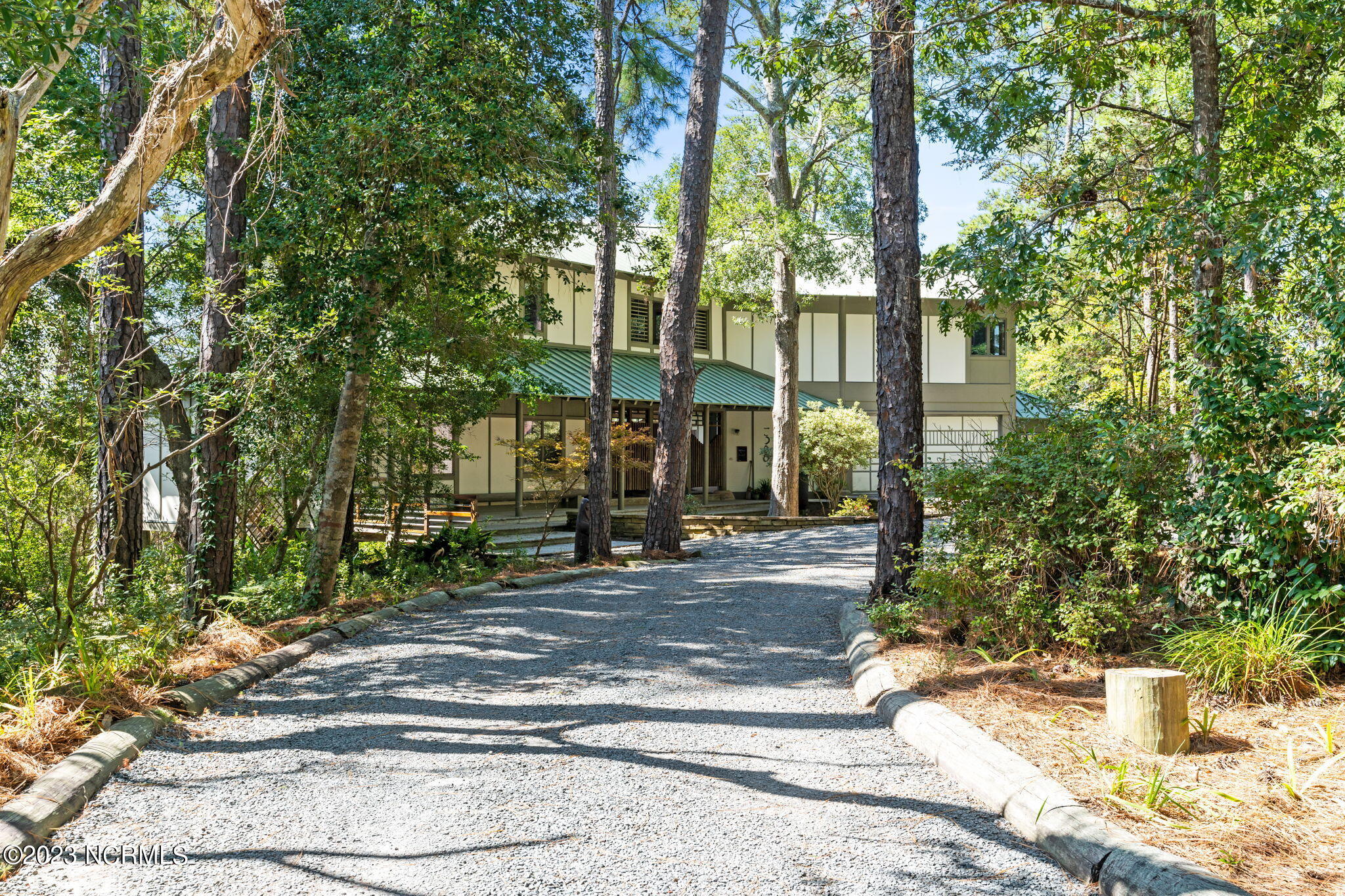 5900 Dutchman Creek Road