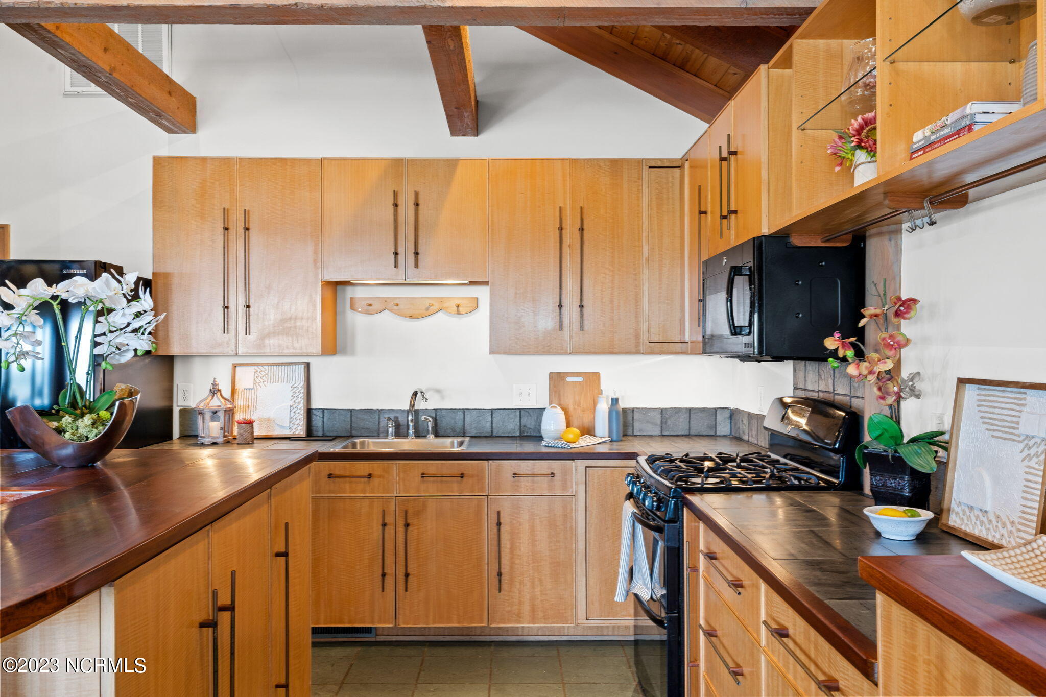 5900 Dutchman Creek Road