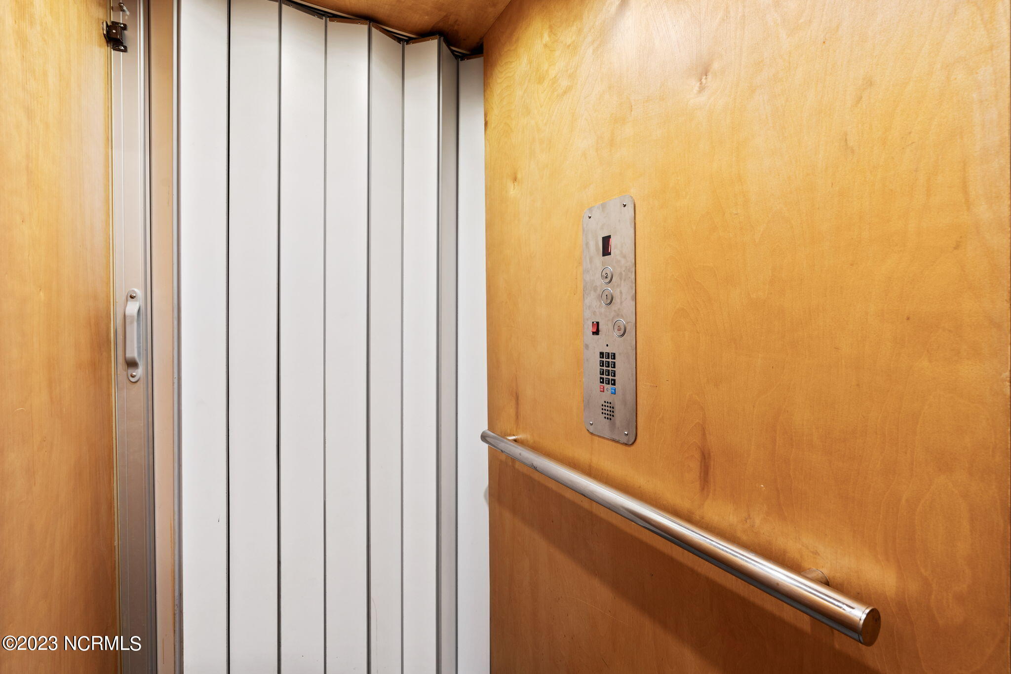 5900 Dutchman Creek Road