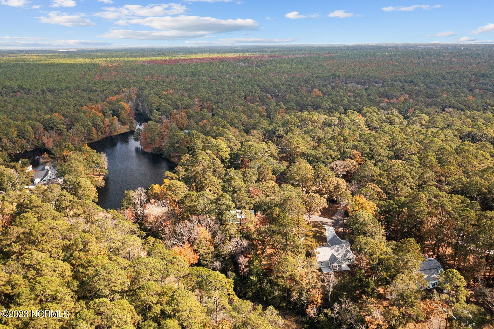 3177 Island Drive SE