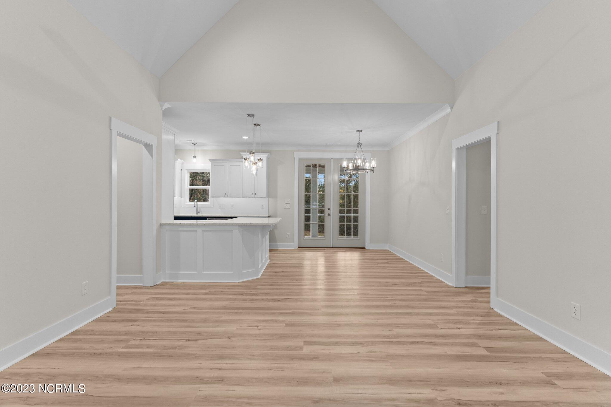 3177 Island Drive SE