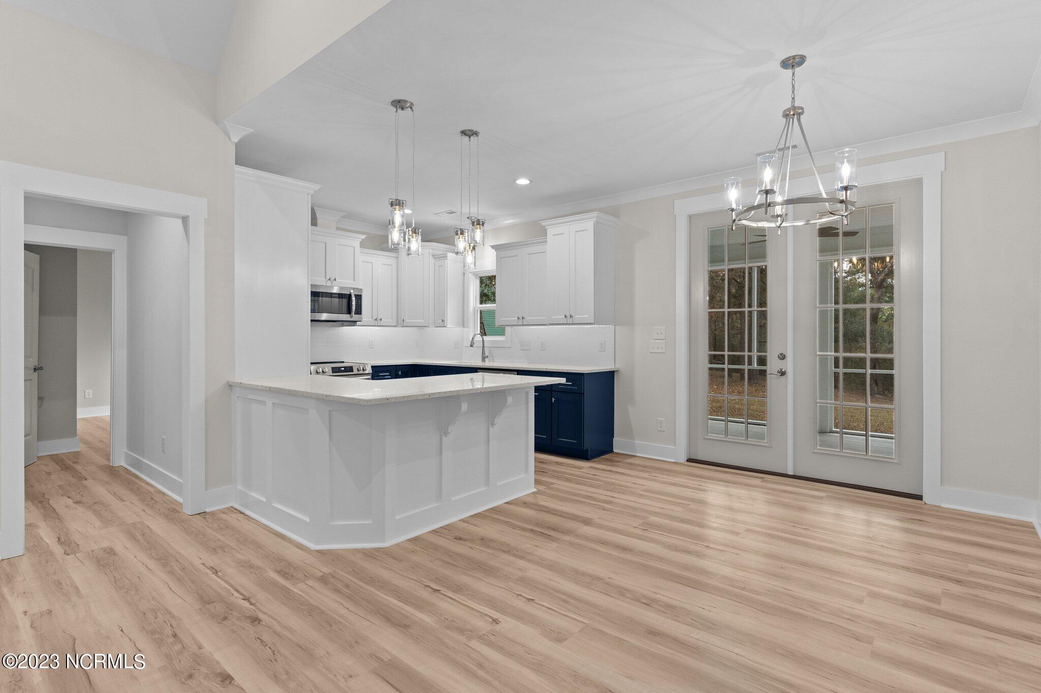 3177 Island Drive SE