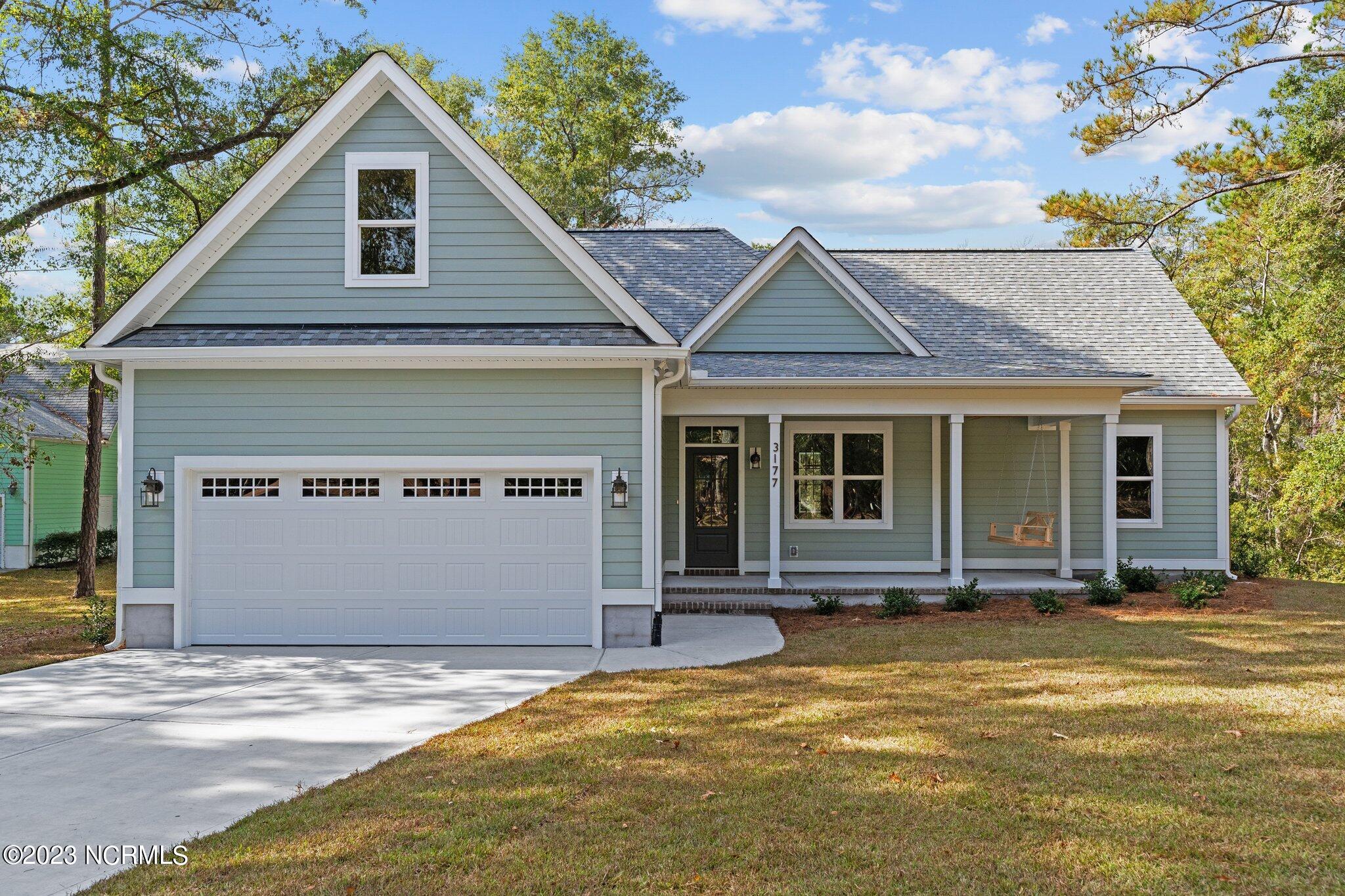 3177 Island Drive SE