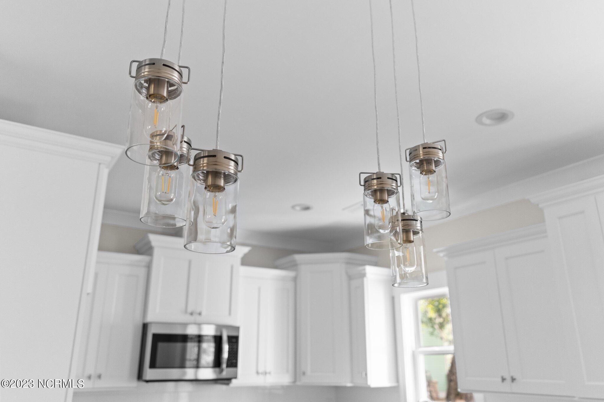 3177 Island Drive SE