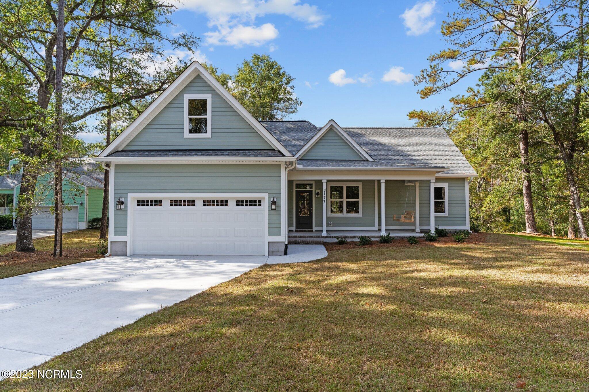 3177 Island Drive SE